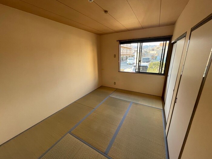 物件内観写真10　(居室)