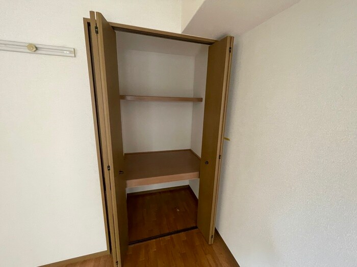 物件内観写真22　(収納)