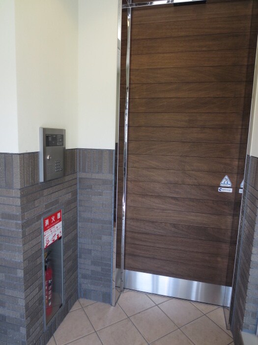 物件外観写真6　(建物設備)