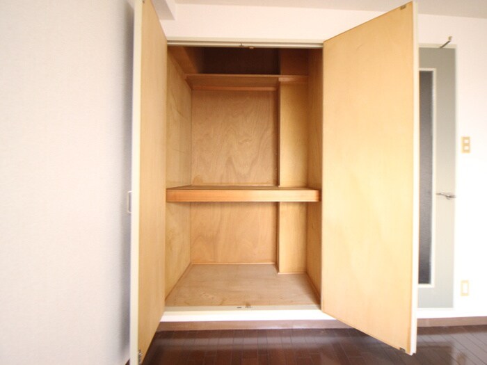 物件内観写真19　(収納)