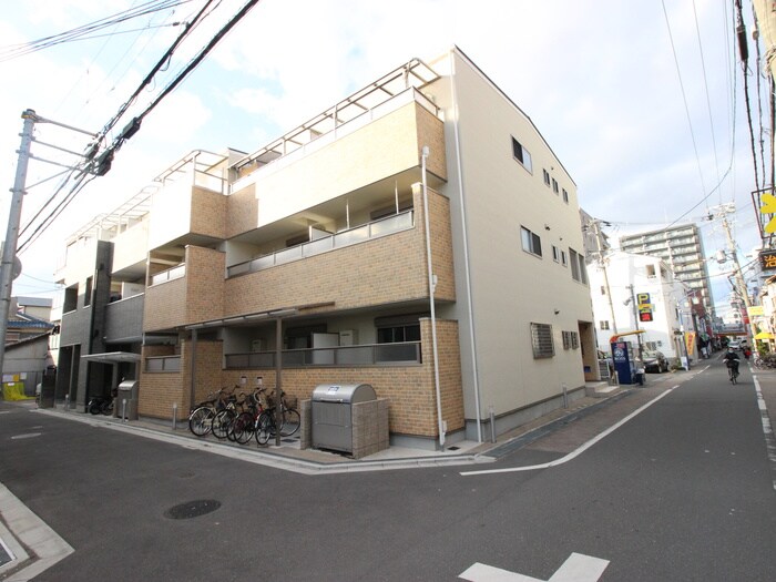 物件外観写真1　(外観写真)