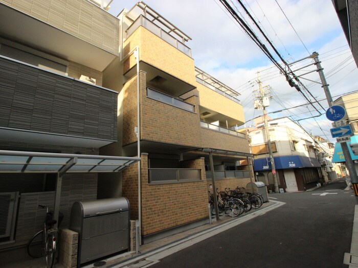 物件外観写真6　(外観写真)