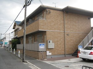 ラウンドハイツ外観写真