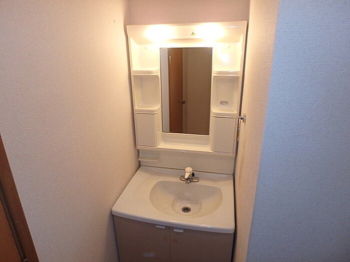 物件内観写真11　(洗面)