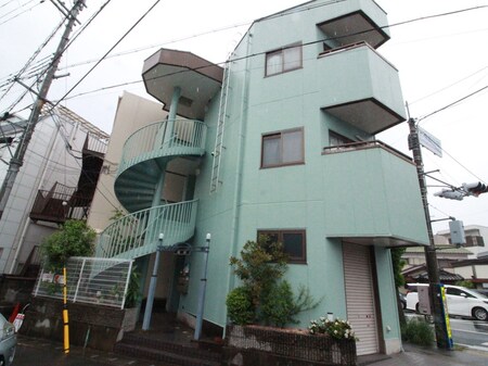 鴎館外観写真
