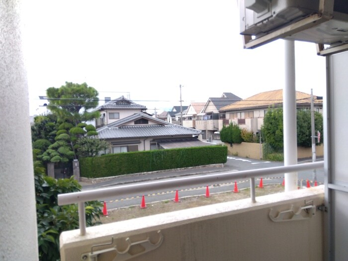 物件内観写真22　(室内からの展望)