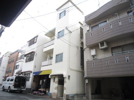 マンション壱番館外観写真