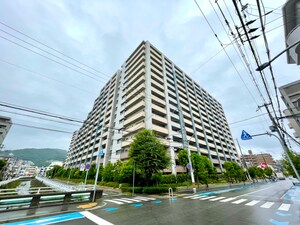 ラ・フルール本山（７１０）外観写真