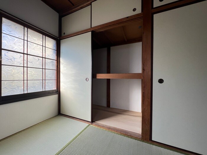 物件内観写真10　(収納)