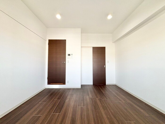 物件内観写真11　(居室)