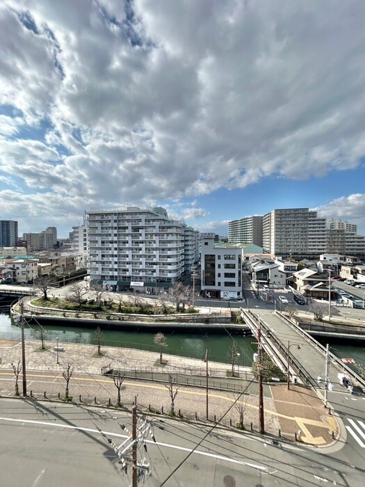 物件内観写真22　(室内からの展望)