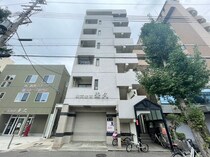 兼久マンションの外観写真