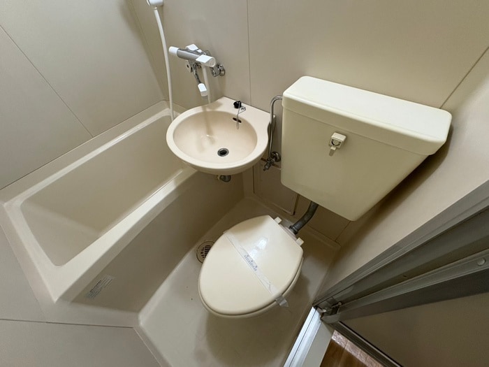 物件内観写真12　(トイレ)