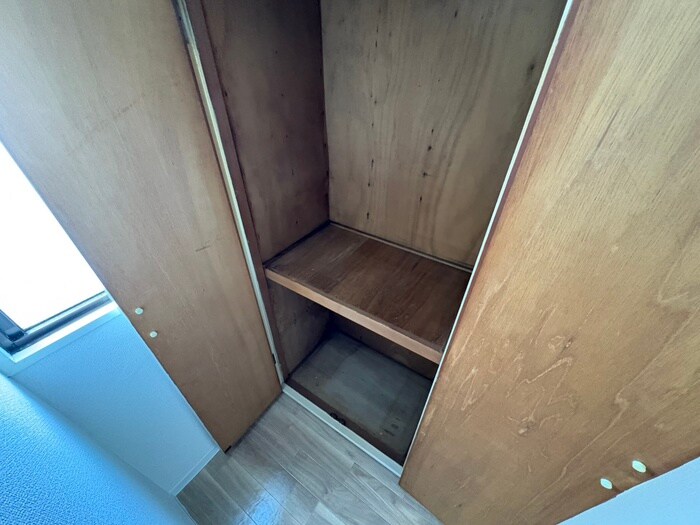 物件内観写真16　(収納)