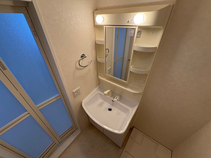 物件内観写真11　(洗面)