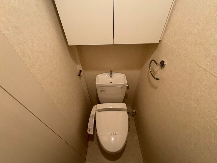 物件内観写真13　(トイレ)