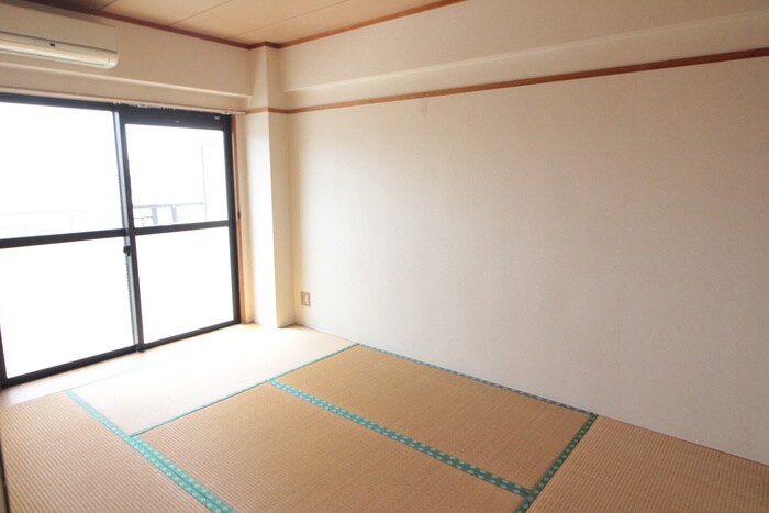 物件内観写真19　(居室)