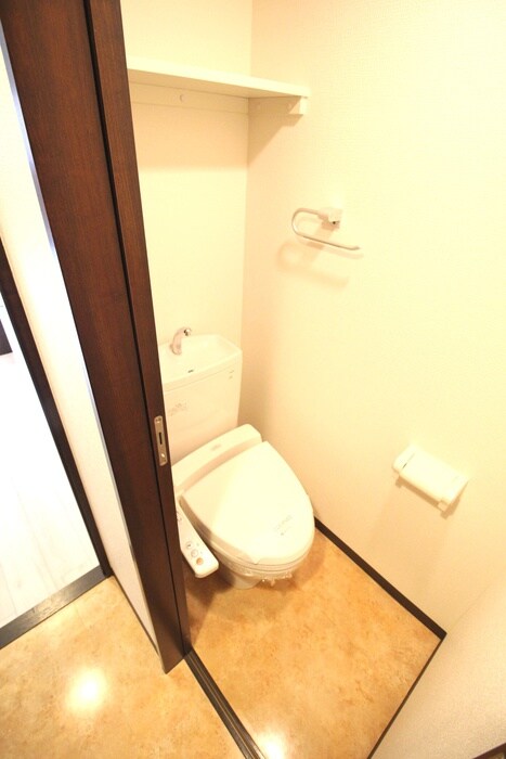 物件内観写真11　(トイレ)