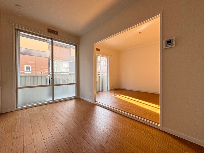 物件内観写真8　(居室)