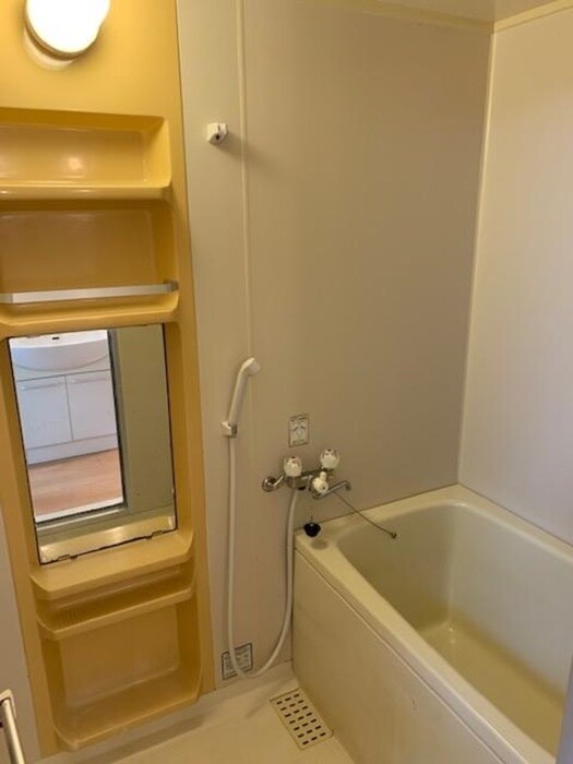 物件内観写真11　(バス／シャワールーム等)