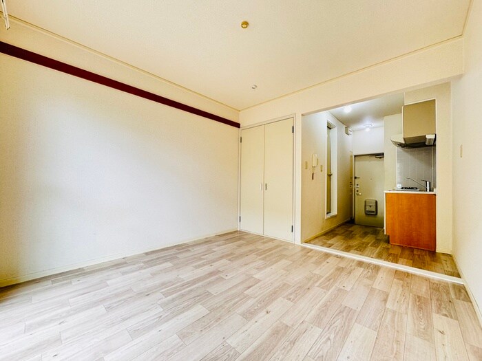 物件内観写真7　(居室)