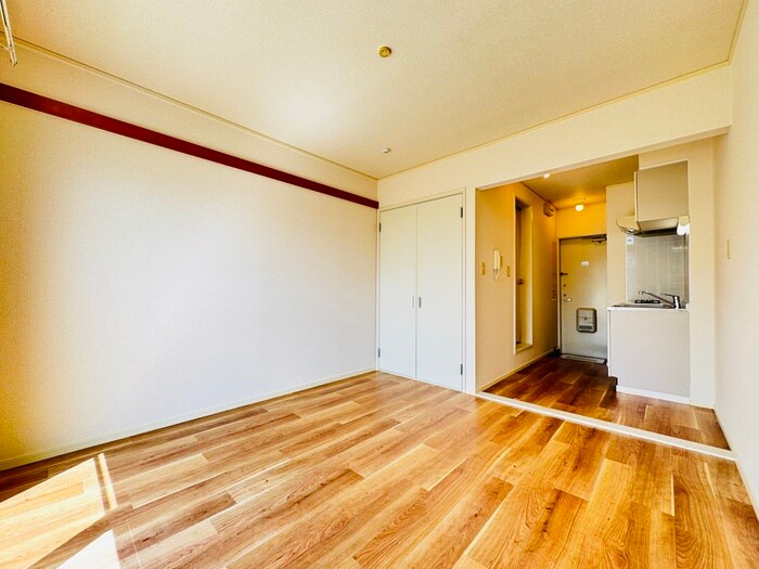 物件内観写真8　(居室)