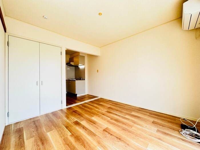 物件内観写真20　(居室)