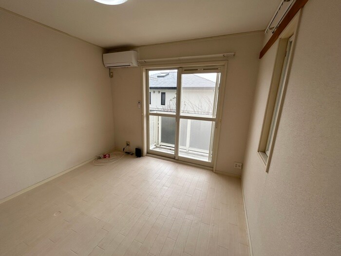 物件内観写真22　(居室)