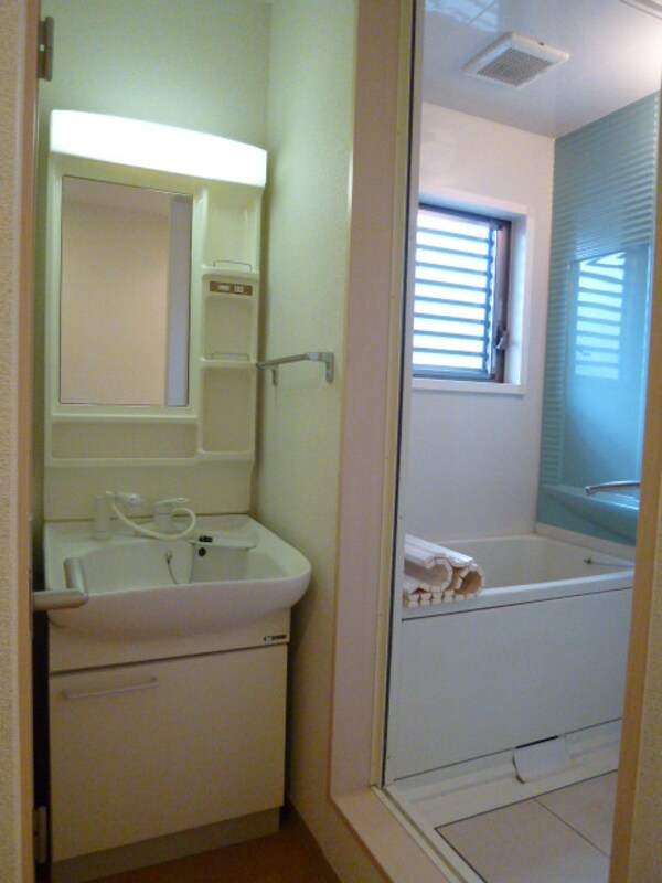 バス／シャワールーム等