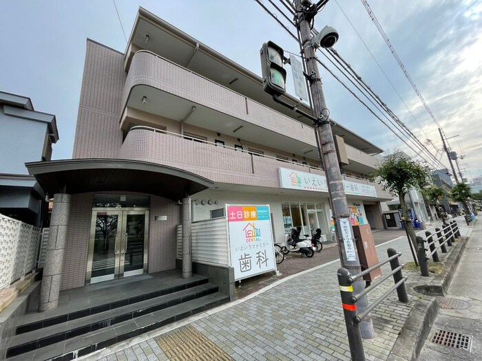 物件外観写真2　(外観写真)