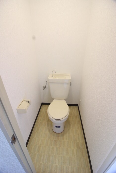 物件内観写真12　(トイレ)