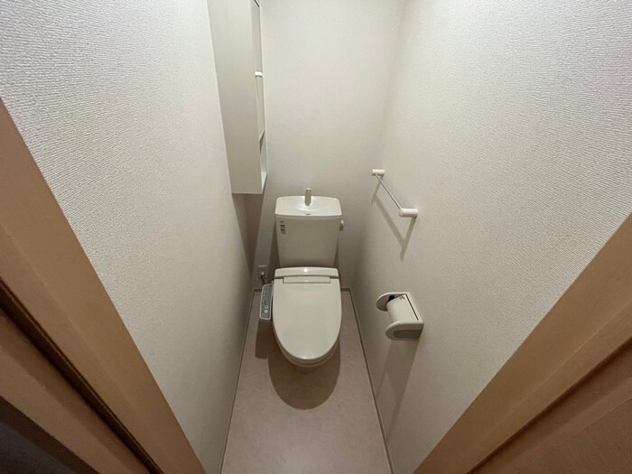 物件内観写真10　(トイレ)