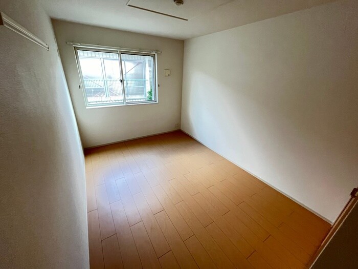 物件内観写真14　(居室)