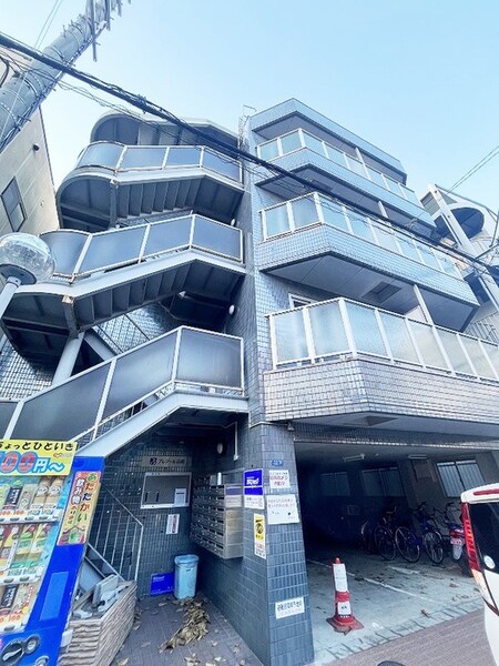 プレアール高殿外観写真