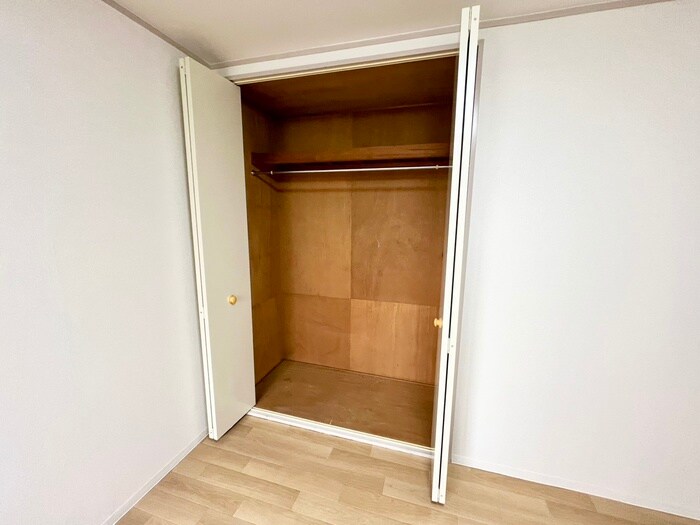 物件内観写真15　(収納)