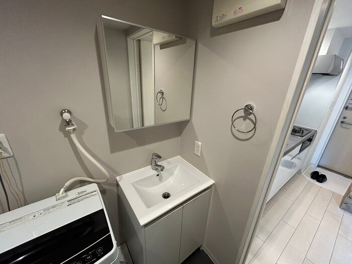 物件内観写真11　(洗面)