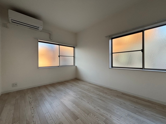 物件内観写真13　(居室)