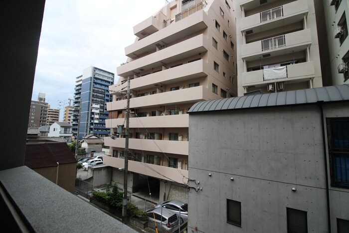 物件内観写真20　(室内からの展望)