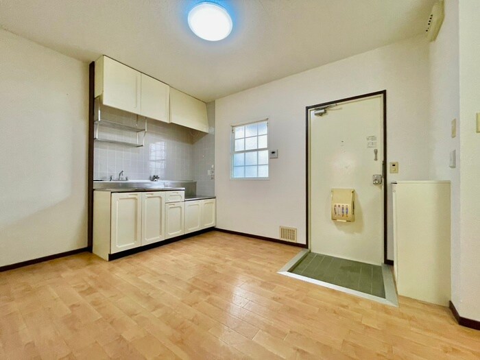 物件内観写真8　(キッチン)