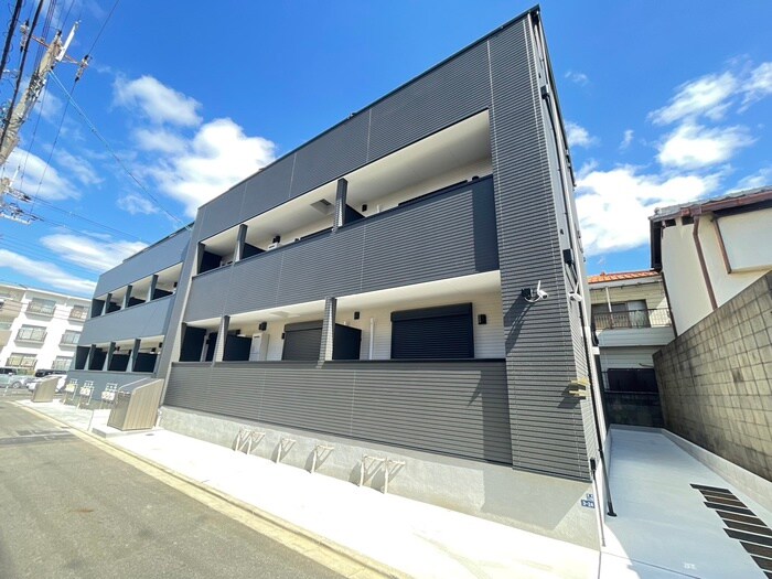 物件外観写真1　(外観写真)