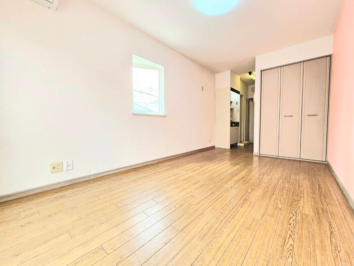 物件内観写真5　(居室)