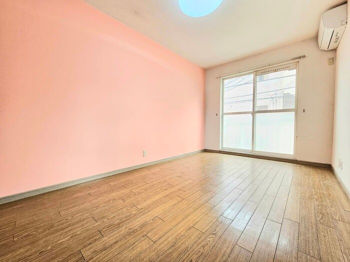 物件内観写真8　(居室)