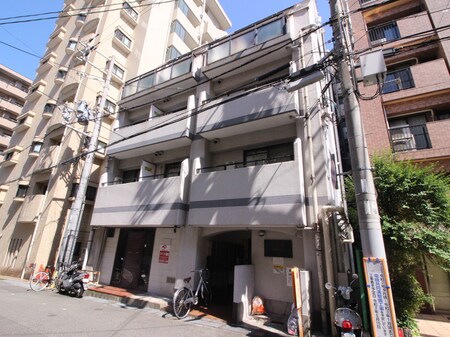 ﾗｲｵﾝｽﾞﾏﾝｼｮﾝ六甲道　５０１号外観写真