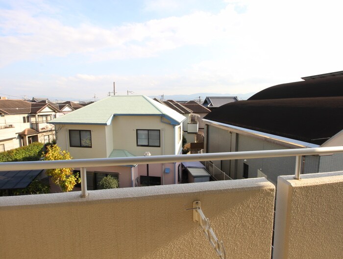 物件内観写真16　(室内からの展望)