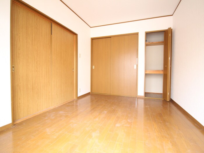 物件内観写真10　(居室)