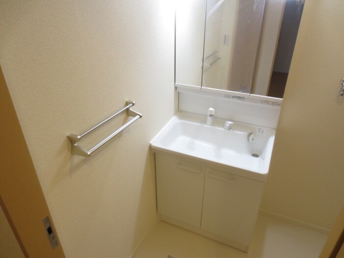 物件内観写真13　(洗面)