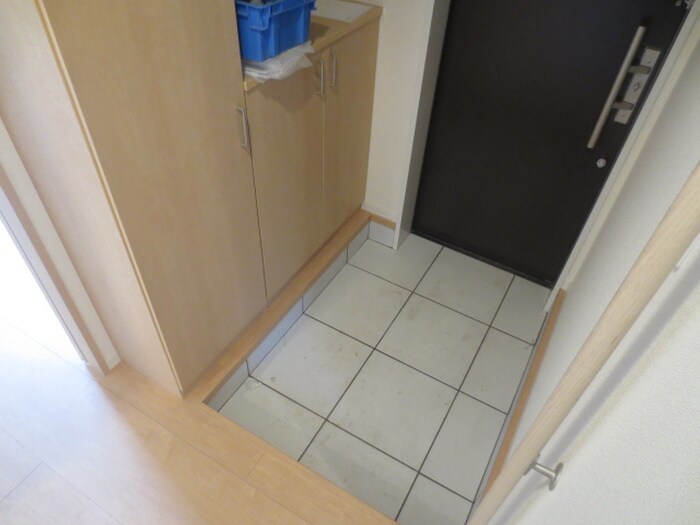 物件内観写真21　(玄関)
