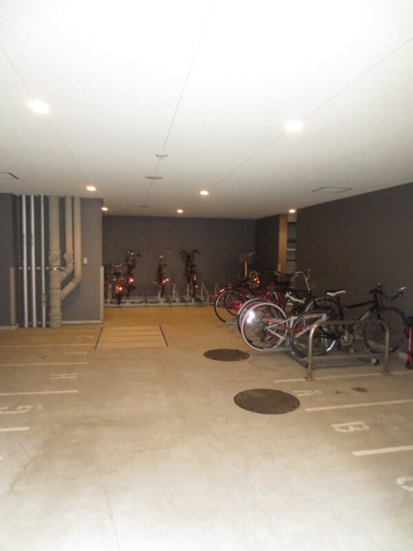 バイク置き場
