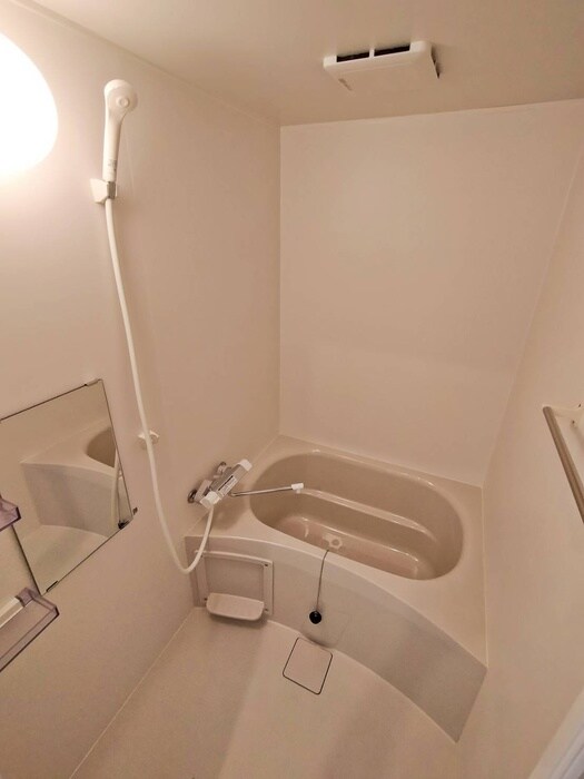 物件内観写真12　(バス／シャワールーム等)