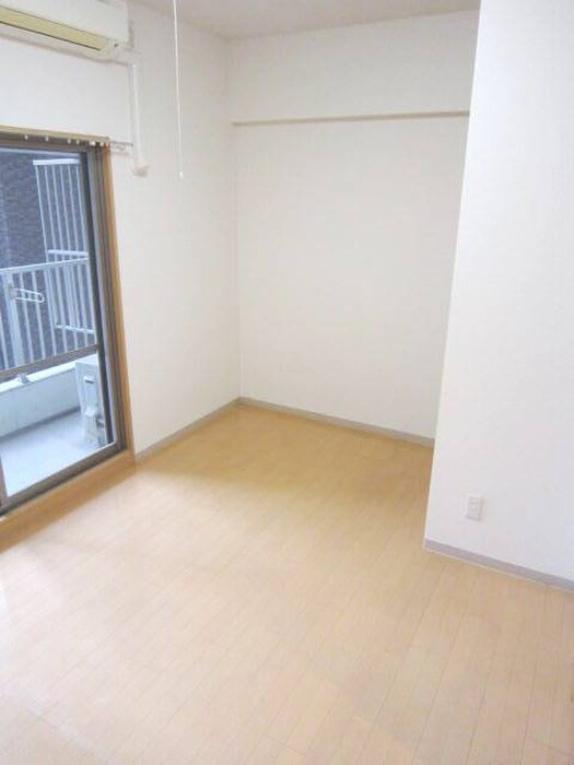 物件内観写真13　(居室)